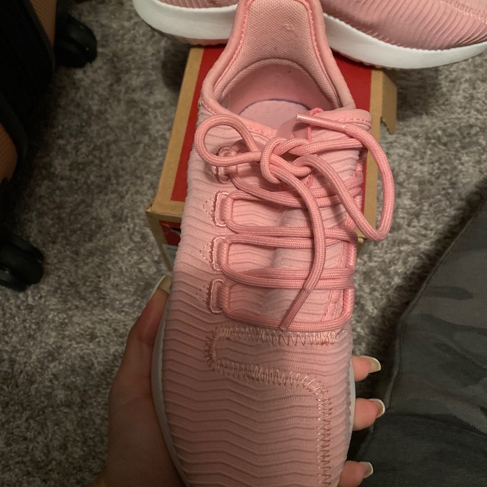 Womens Adidas Sneakers